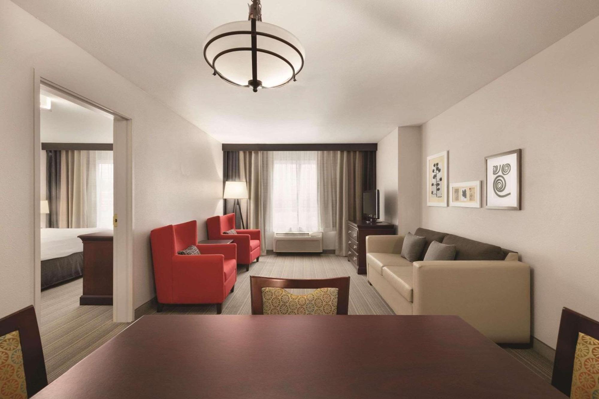 Country Inn & Suites By Radisson, Madison, Al Zewnętrze zdjęcie